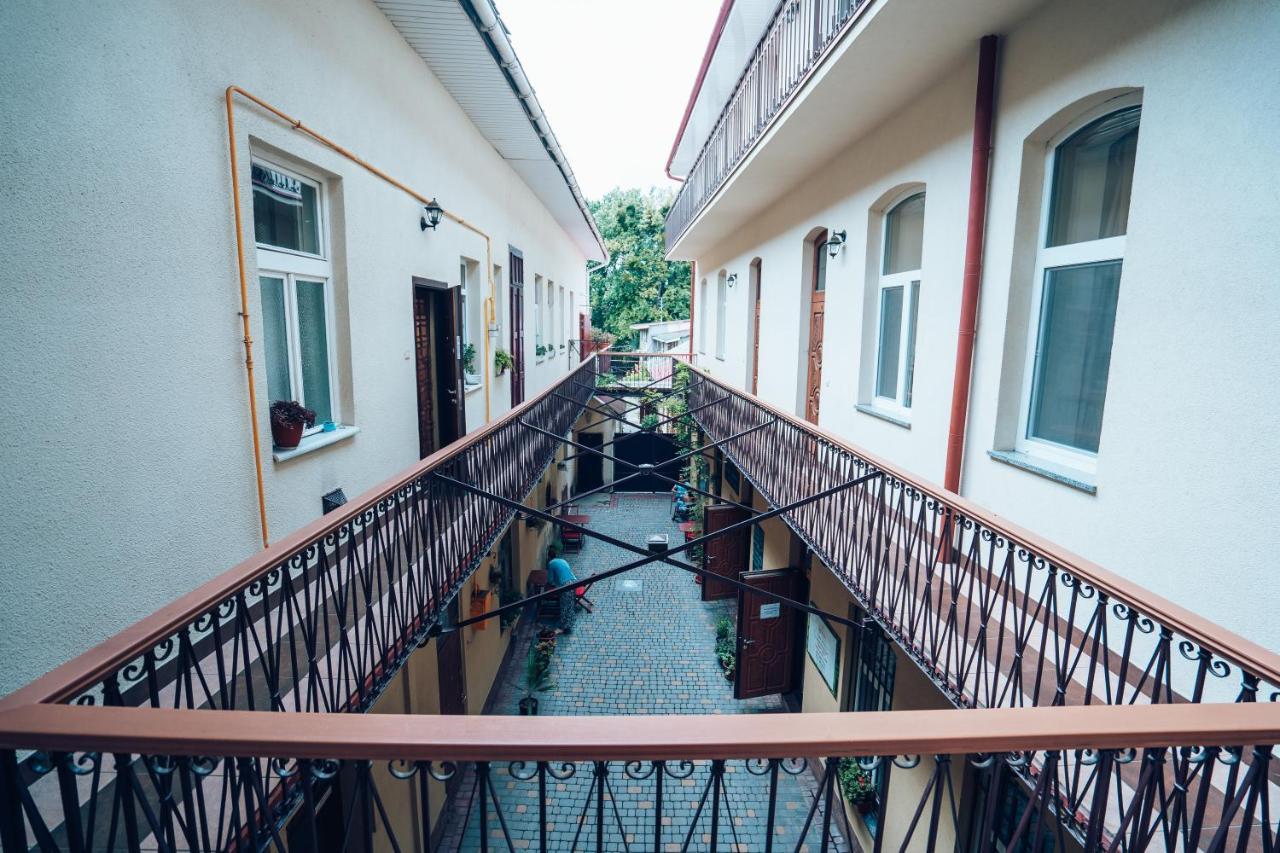 Wonderful Flat On City Center Ужгород Екстериор снимка